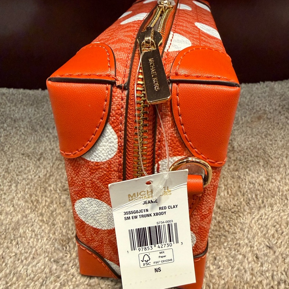 Jeanie Small Polka Dot Signature Logo Trunk Crossbody Bag - Picture 2 of 4